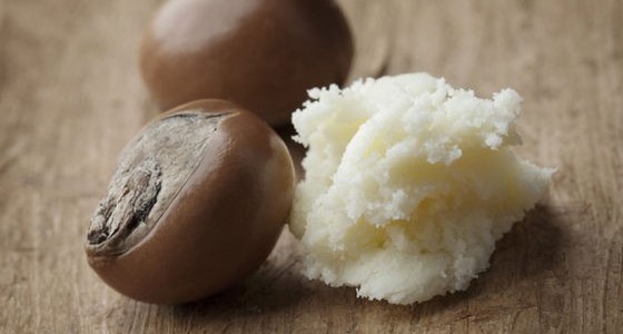 Le beurre de karité: le remède cutané le plus efficace pour nourrir la peau.
